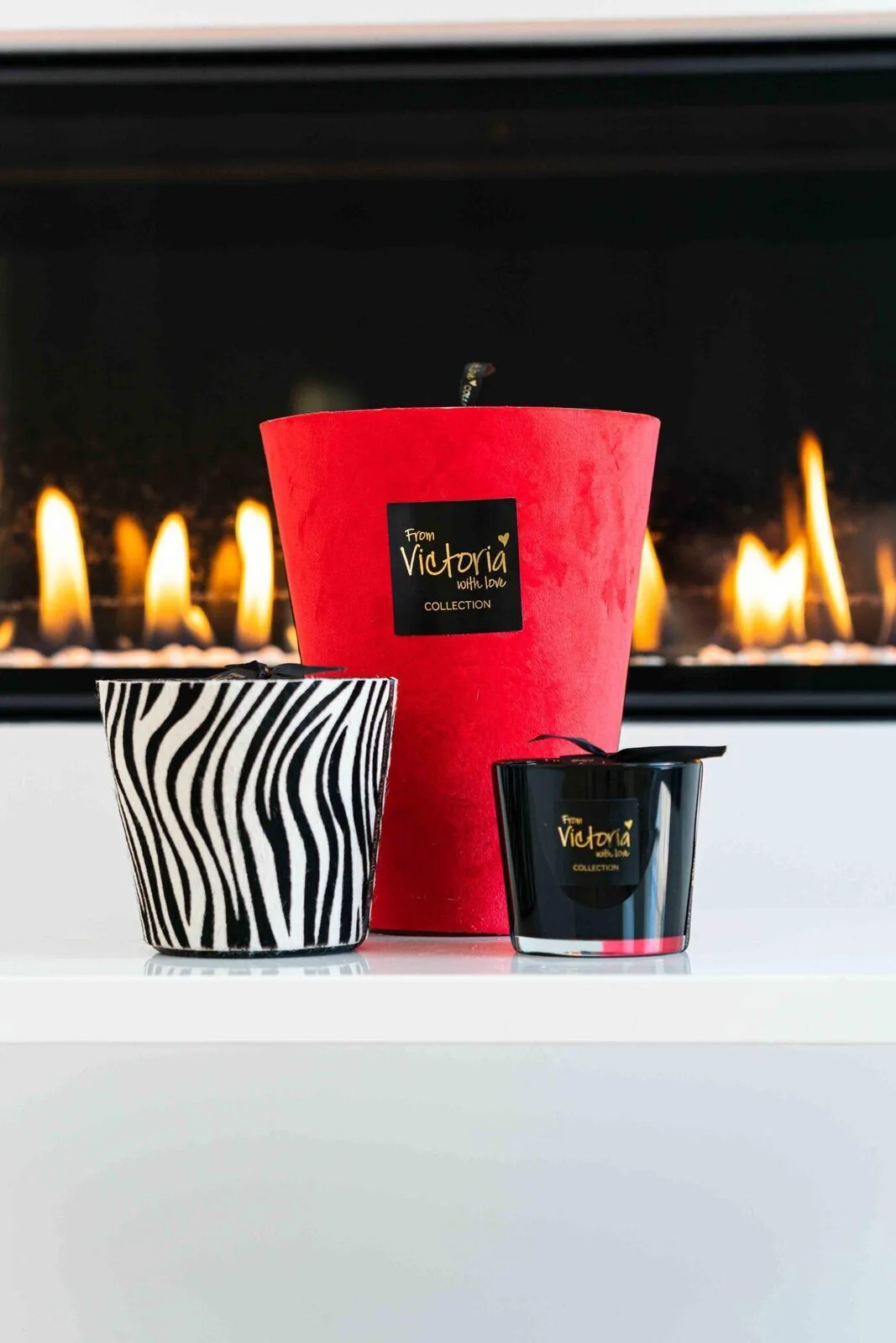 Victoria-With-Love-Scented-Luxury-Design-Candles-99-scaled Hairy Zebra Black 777g