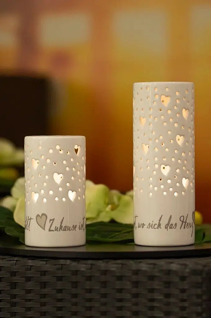 latuna-mit-schrift-decal-zuhause-ambiente Lichtsäule Latuna 19cm LED cremeweiß