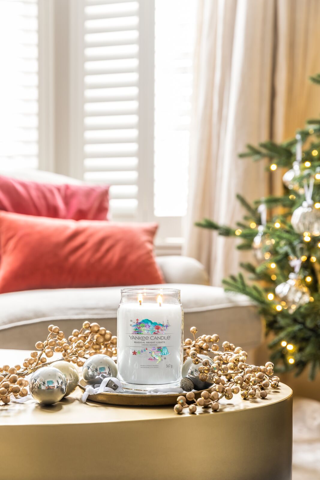 Magical-Bright-Lights_Large Magical Bright Lights Signature Large Jar 567g 2-Docht