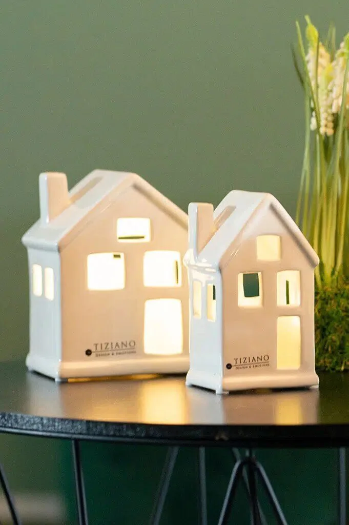 portofino-lichthaus-led-schmal-breit-weiss-creme Haus Portofino 10cm schmal LED cremeweiß
