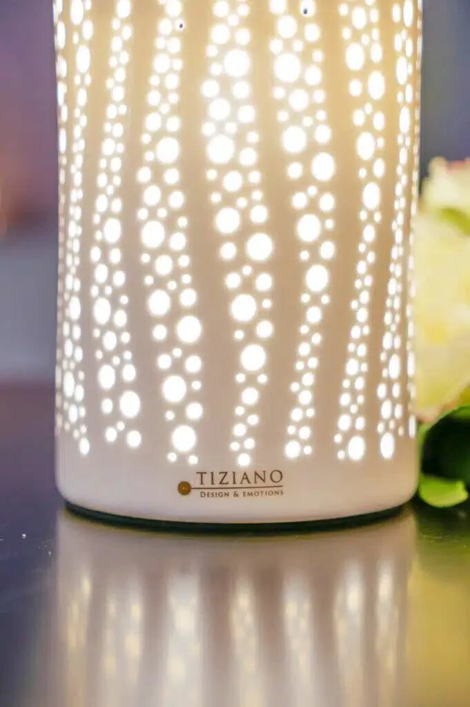 laviani-lampe-einzel-detail Dekolampe Rodigo 24,5cm cremeweiß