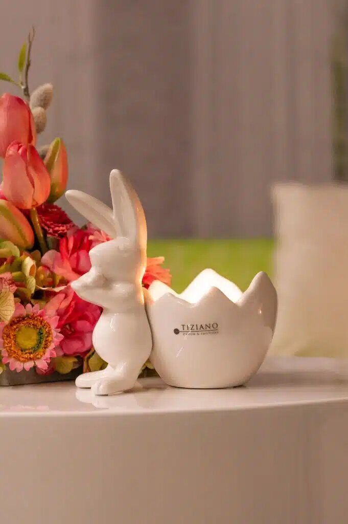 Leona-Teelicht-stehend Hase Leona mit Teelicht-Ei stehend cremeweiß