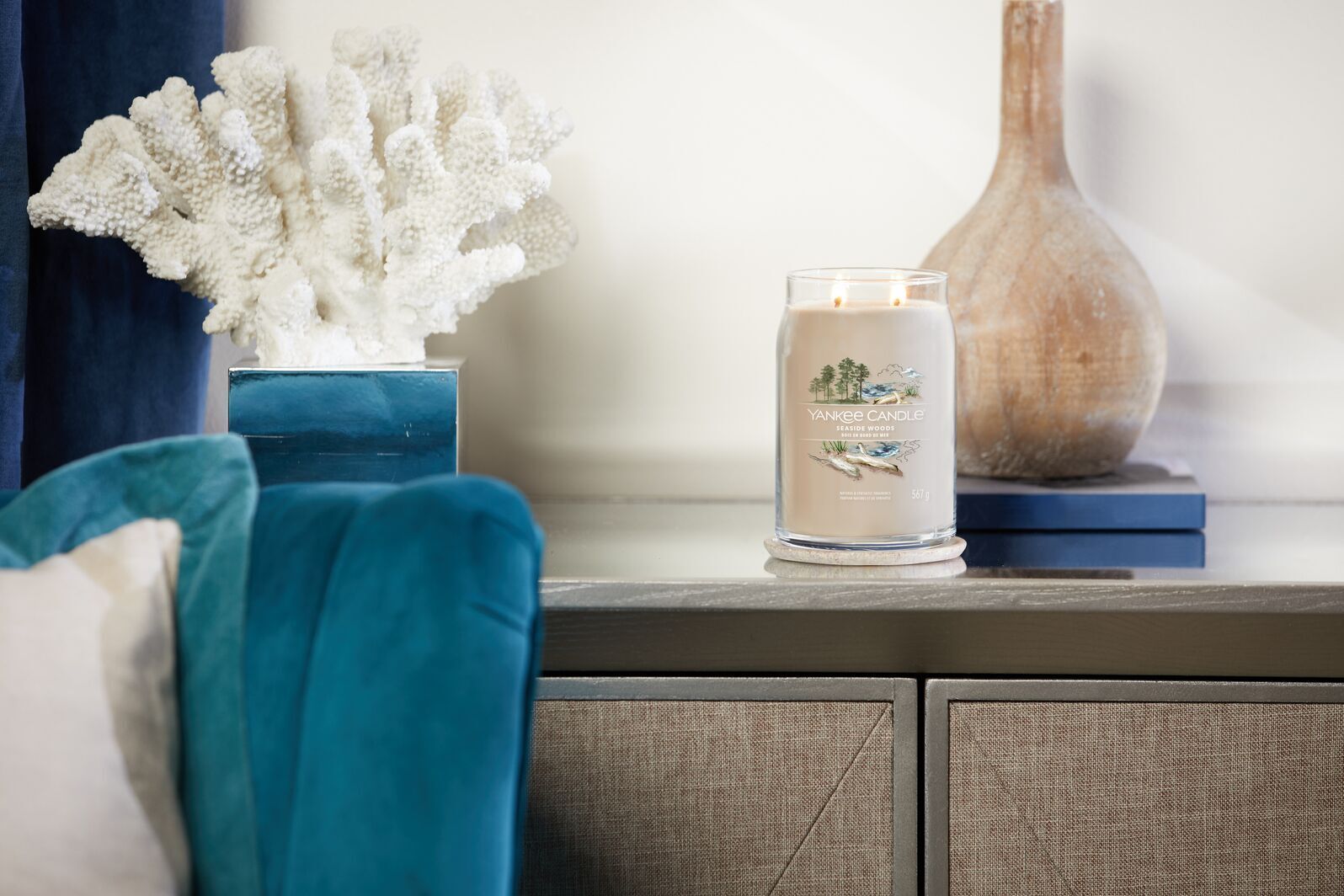 Seaside-Woods_enviro-1 Seaside Woods Signature Large Jar 567g 2-Docht