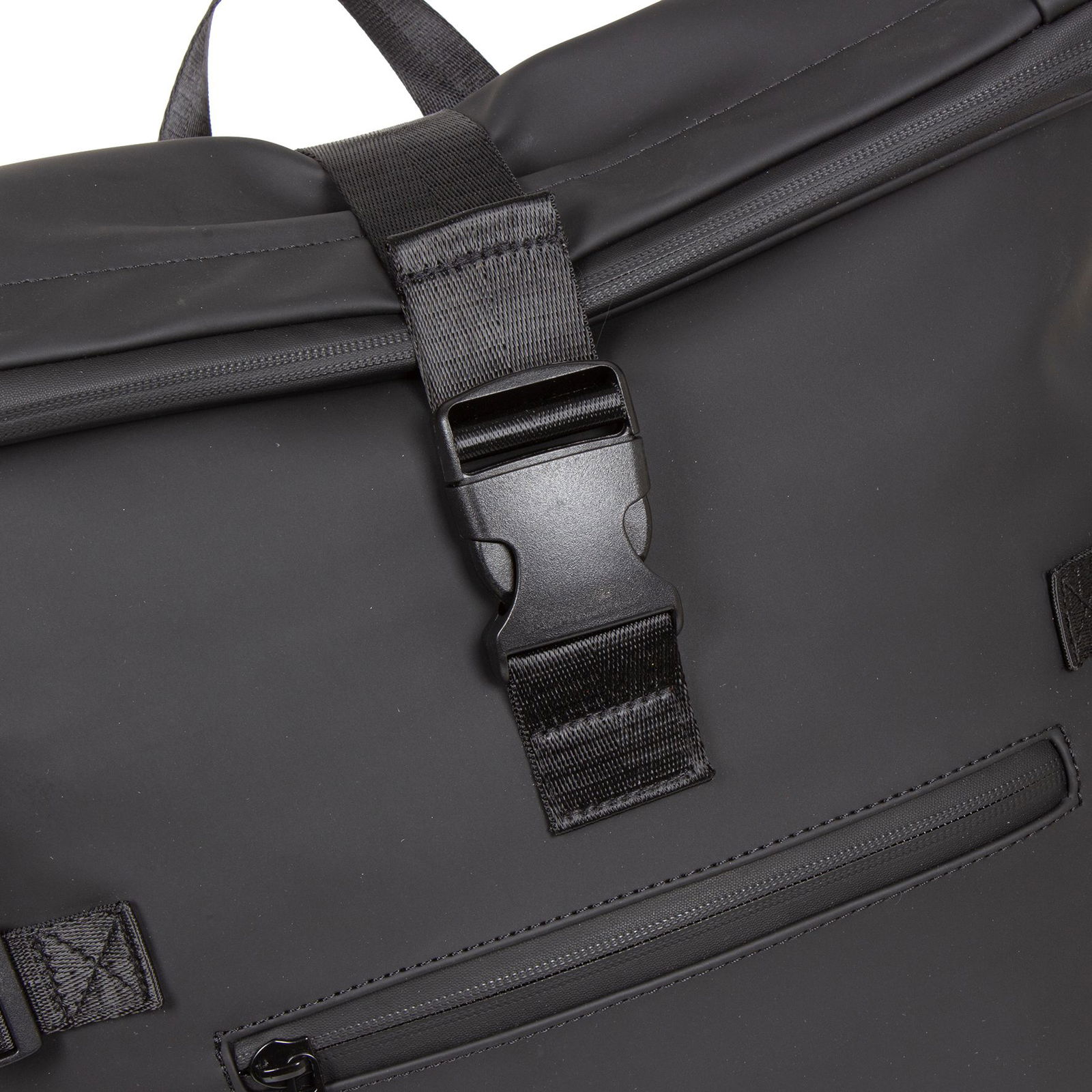 William - Riverside Rolltop Rucksack schwarz