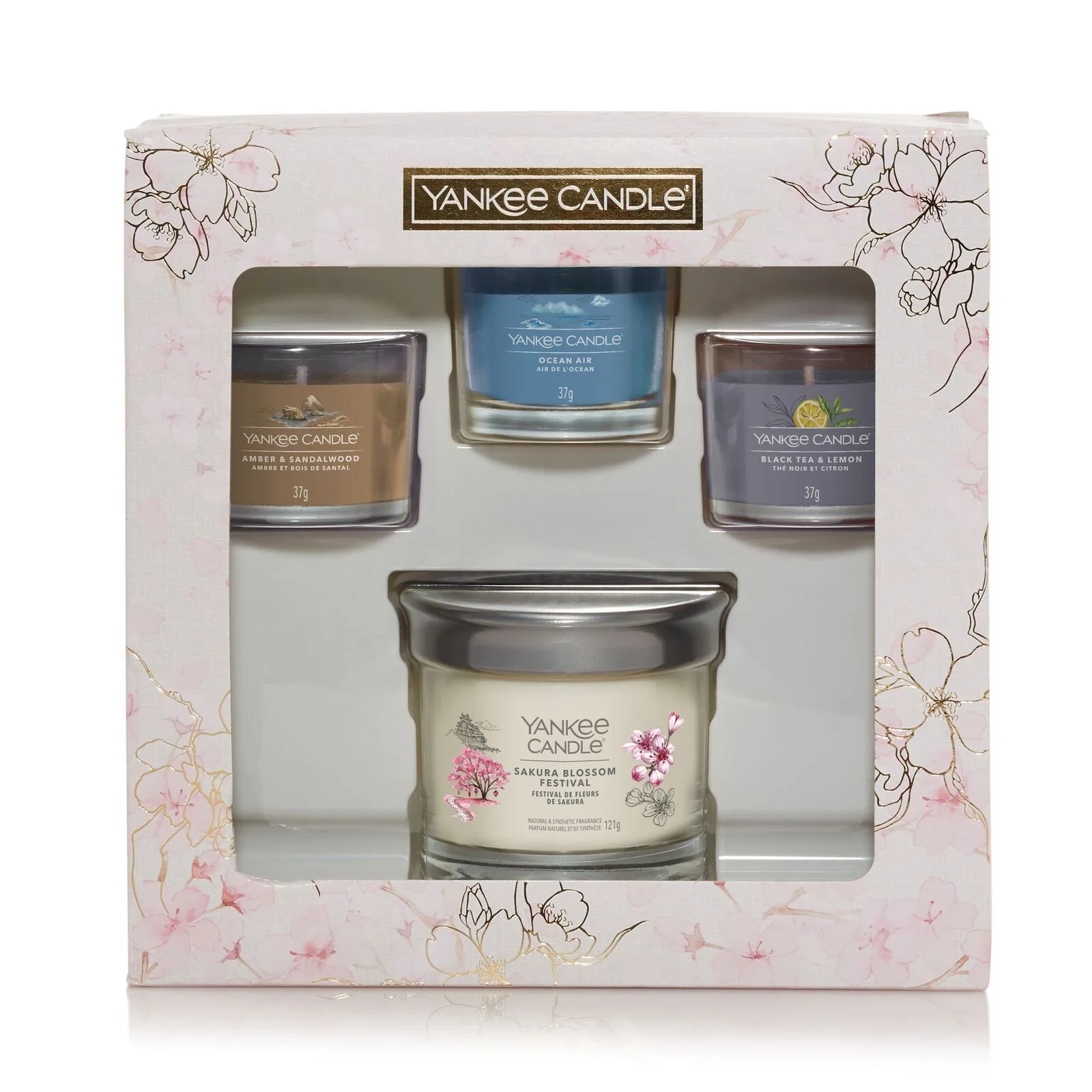 Filled-Votive-Giftset-x-3-Tumbler_v3-1 3 Glasvotivkerzen à 37g & kleiner Tumbler Geschenkset Sakura Blossom Festival