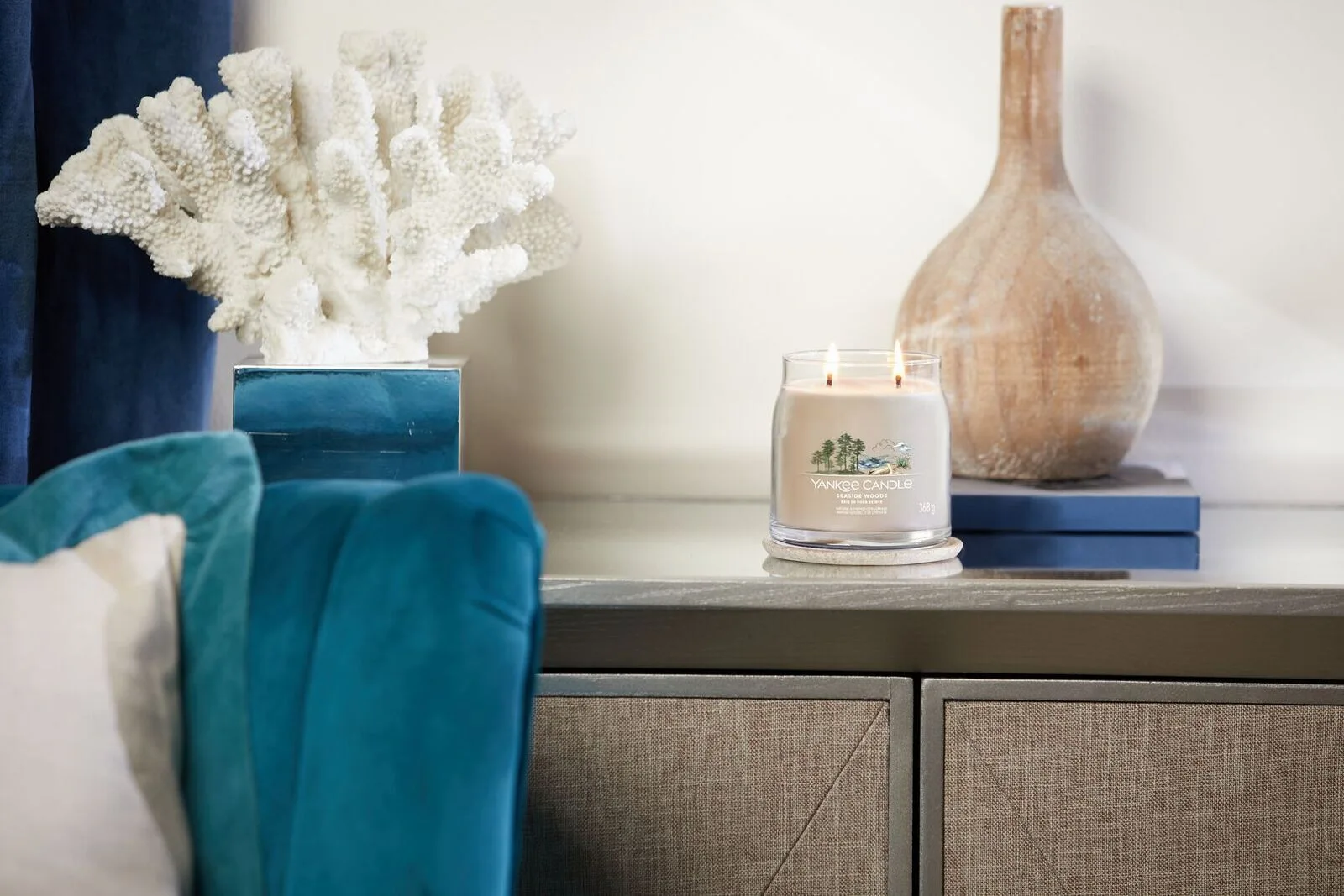 Seaside-Woods_enviro-2 Seaside Woods Signature Medium Jar 368g 2-Docht