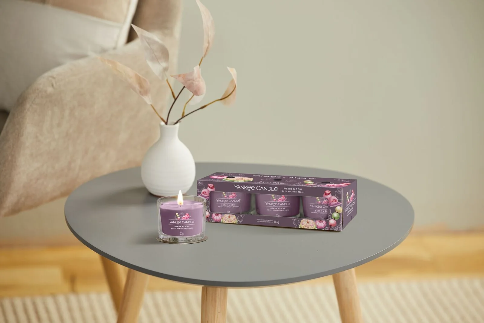 filled-votives_Set-1_Berry-Mochi Berry Mochi 37g Glasvotivkerze 3er Pack