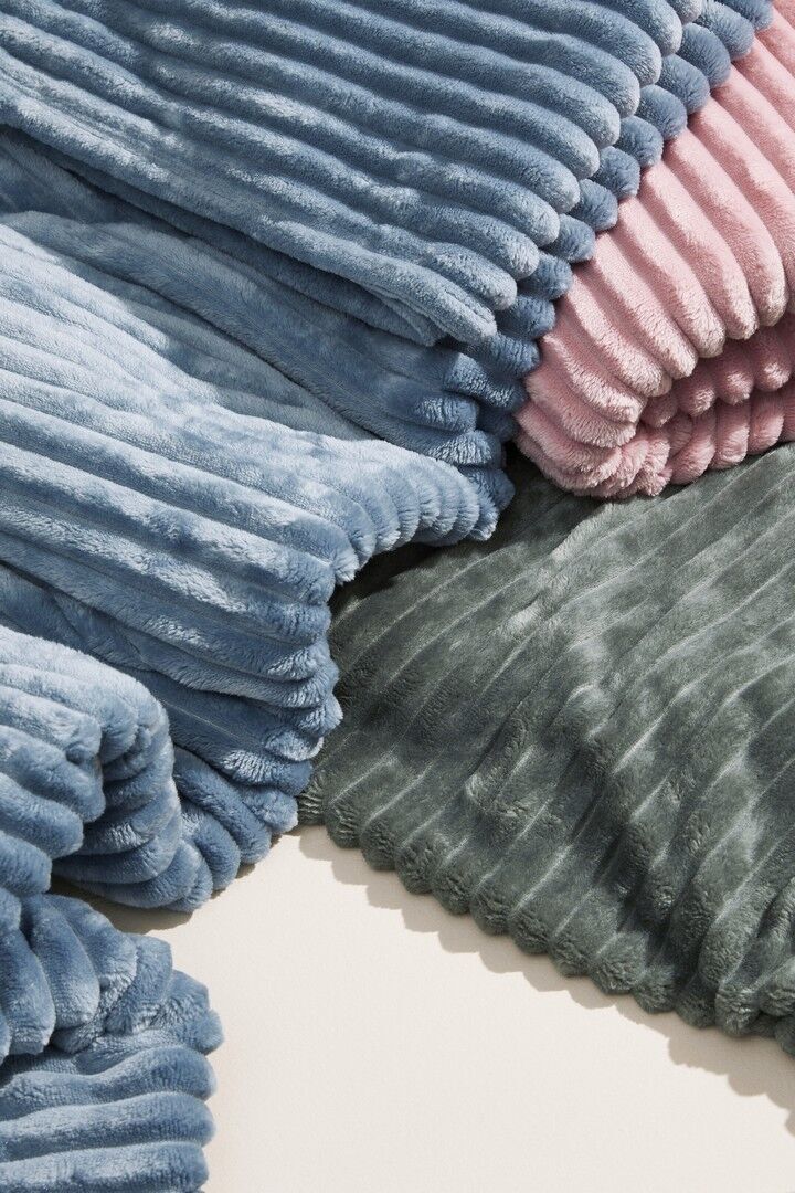 194816 Kuscheldecke Rachele elfenbein 150x200