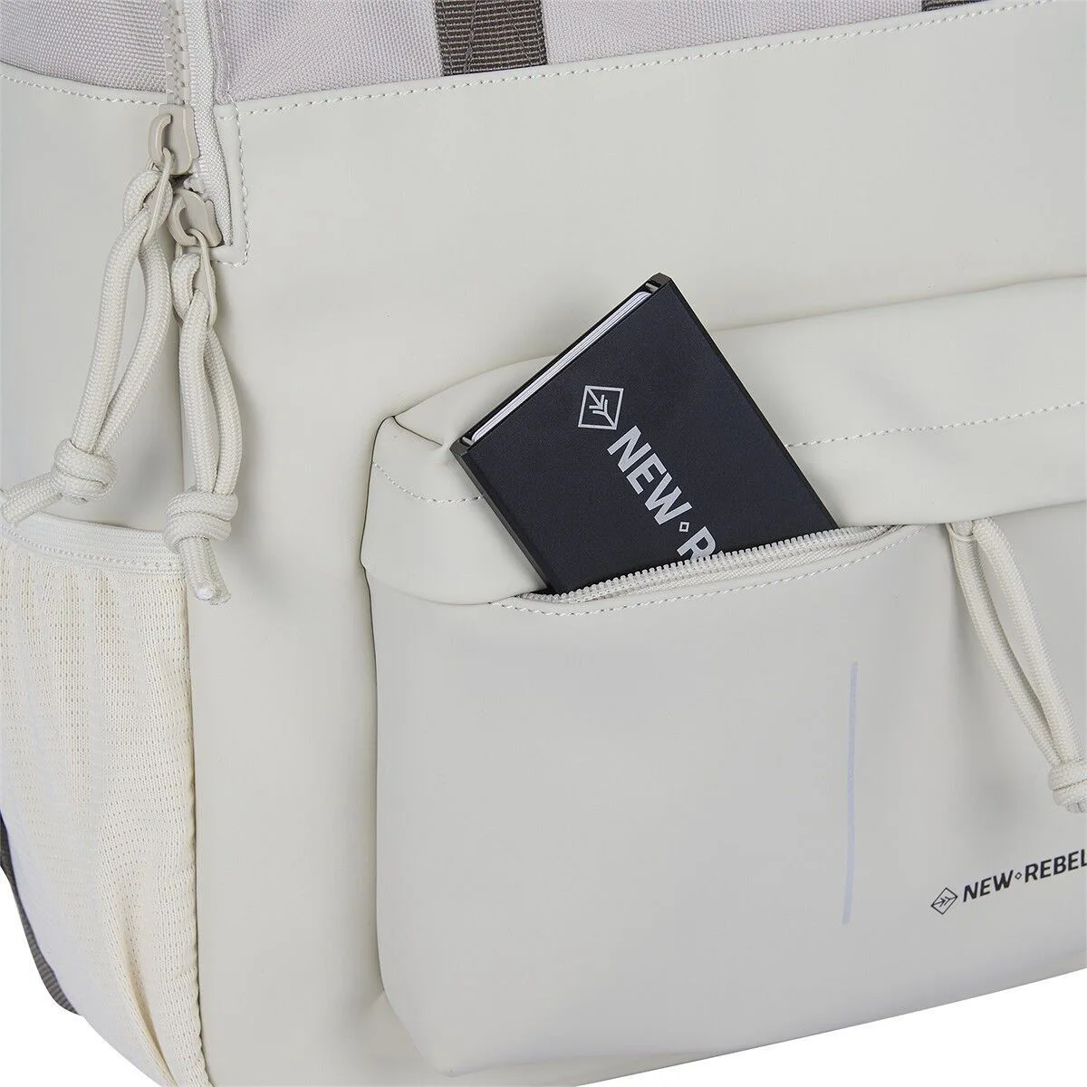 D95D8CAF32A5BFC98837819A681A4AC646BB76DC Backham - Springfield Rucksack 12L beige