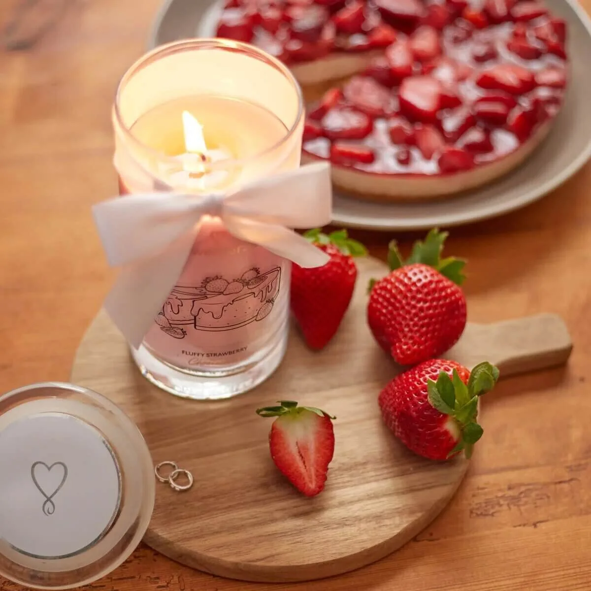 Fluffy Strawberry & Cheesecake (Armband) 400g Fluffy Strawberry & Cheesecake (Armband) 400g