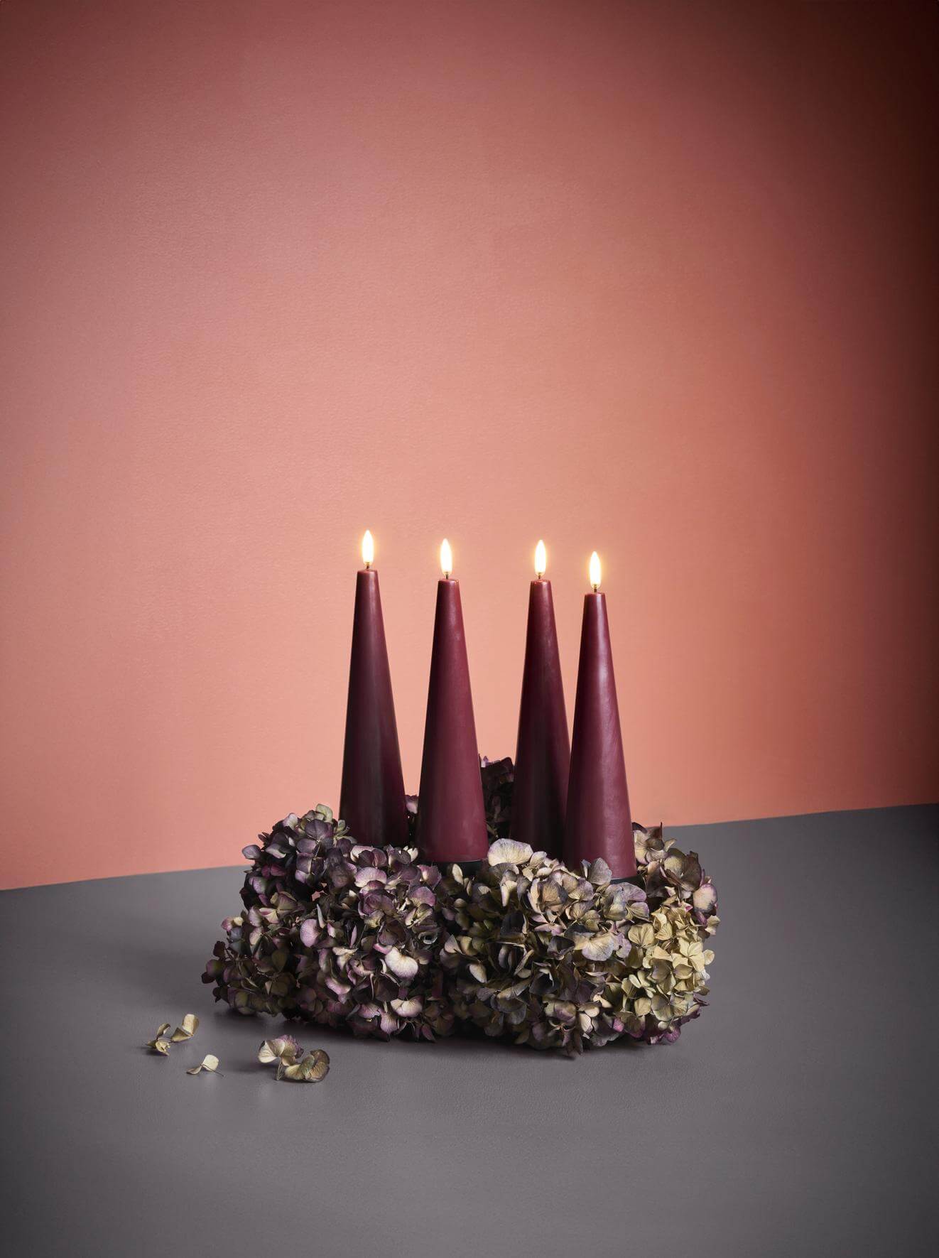 Uyuni Giftbox Cone Wine Red Uyuni Giftbox Cone Wine Red