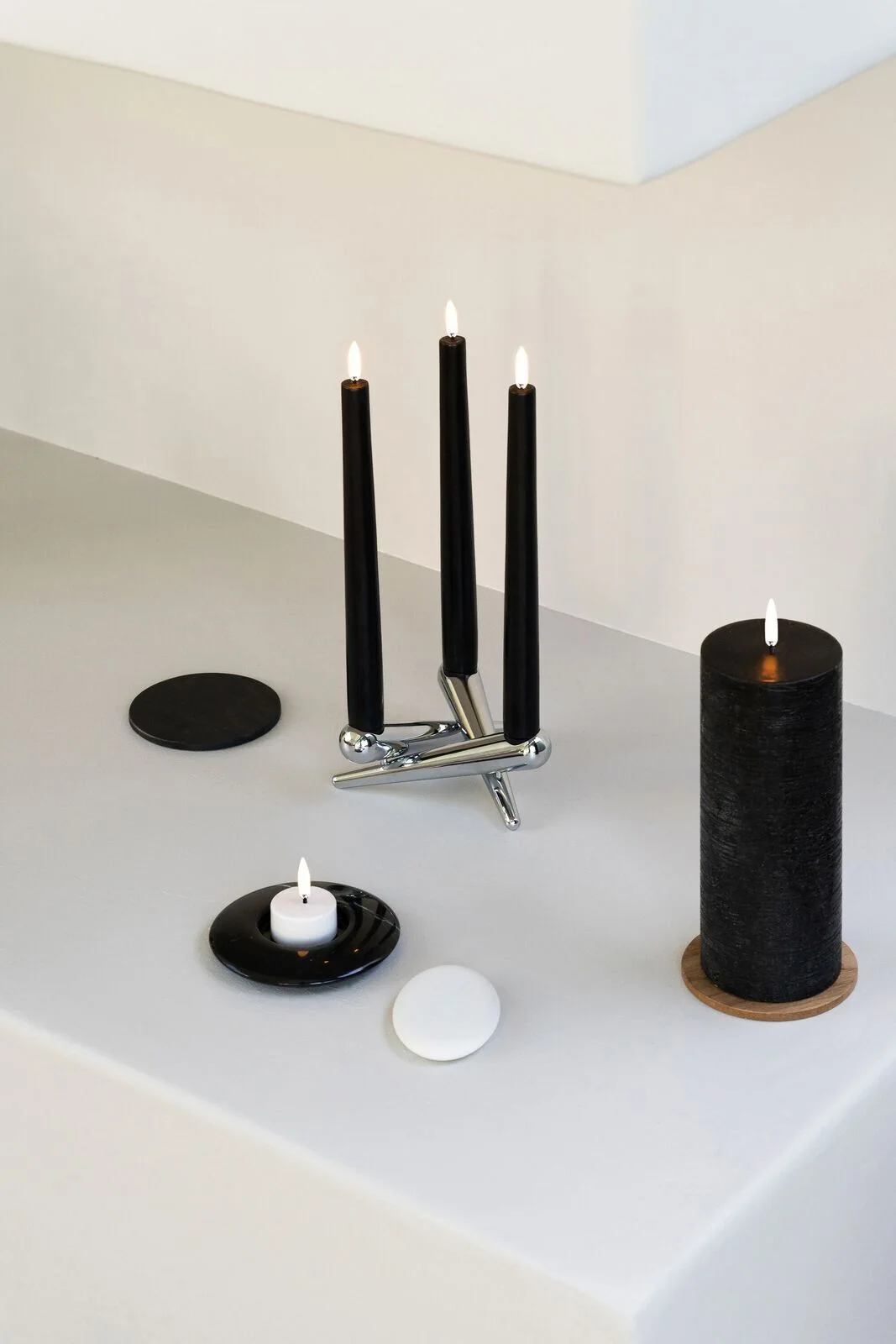 Black-tapers-and-pillar-candle-with-remote-large