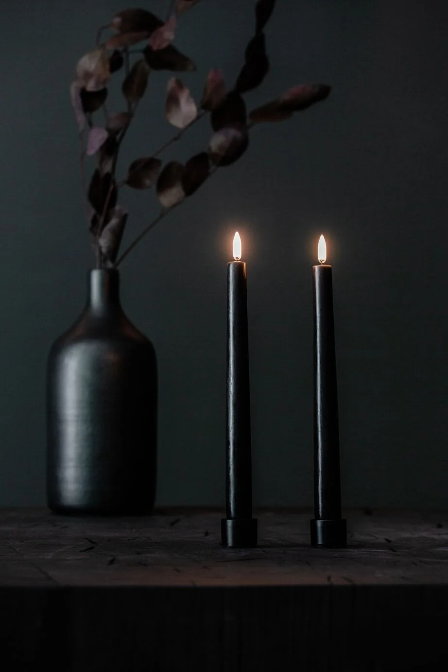 Uyuni-UL-PI-PB02325-2-Coloured-Taper-Candles-4