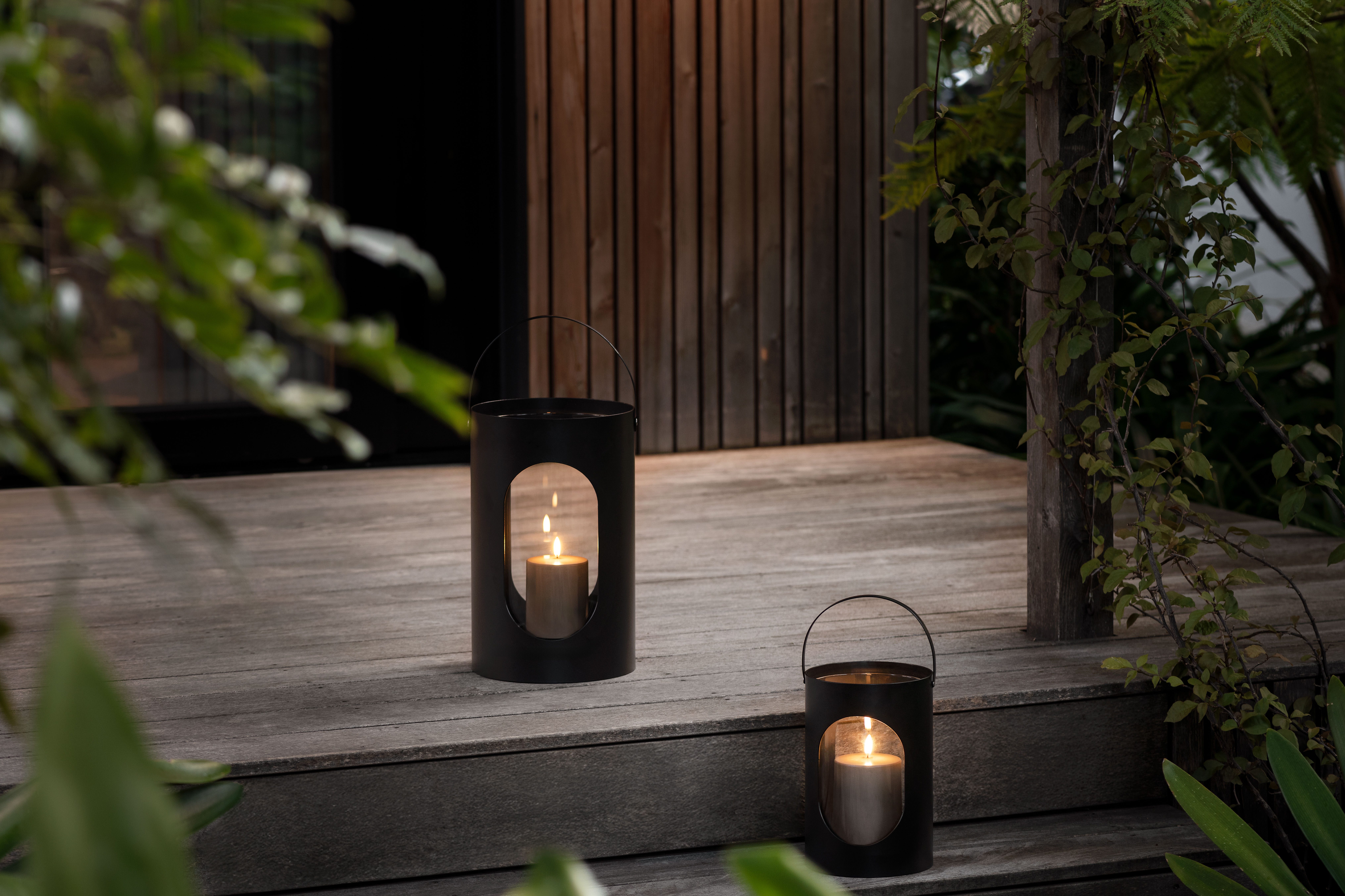Ekta Light House Lantern Medium Black Innenarchitektur, Lampe, Holz, Laterne, Kerze