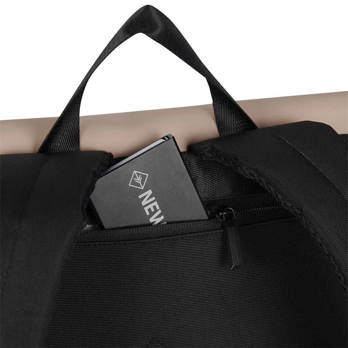 0FDAC69CC6B4B450508F598365DC15489AE6FB15 Fane - Lincoln Flap Rucksack 17L altrosa/grau