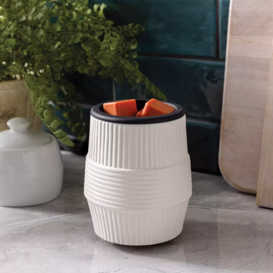 Porcelain Ridge Duftlampe elektrisch mit Silikon Schale Flip Dish Porcelain Ridge Duftlampe elektrisch mit Silikon Schale Flip Dish