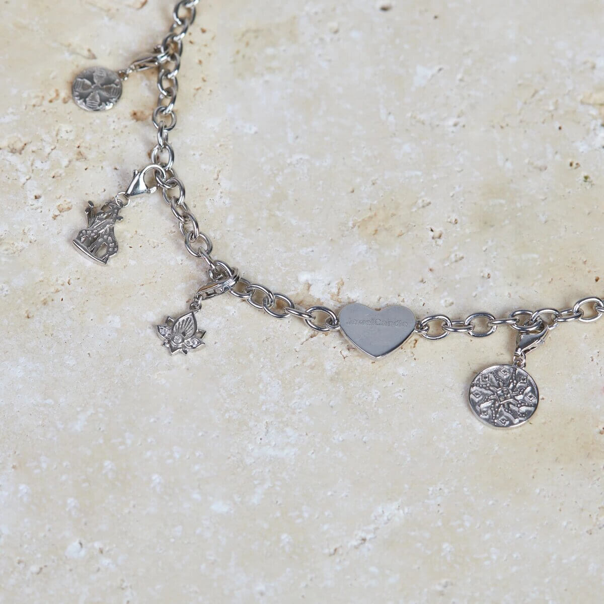 Blossom the Giraffe (Charm) 400g