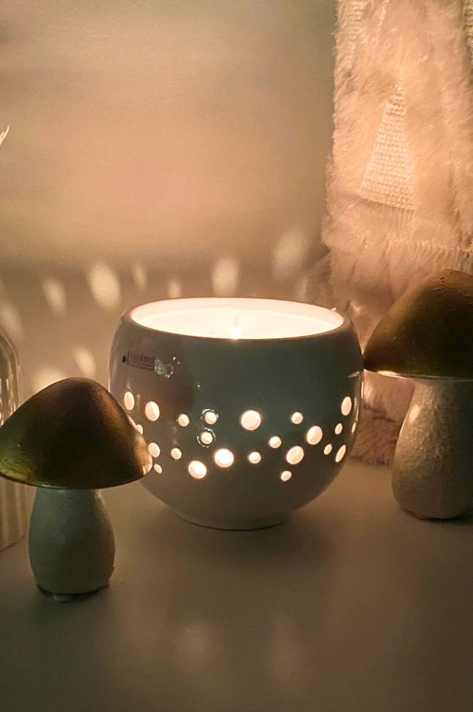 Tischlicht-Selina-im-Dunklen Windlicht Selina 13cm