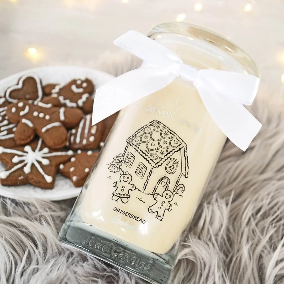aa076db978fa40e2c64e0974e4f3a119372eab27_gingerbread_cookies_scented_candle_with_jewel_jewelcandle_gallery_3_814709e2-571e-4da6-b2c0-a668bc280658_2048x Gingerbread Cookies (Armband) 400g