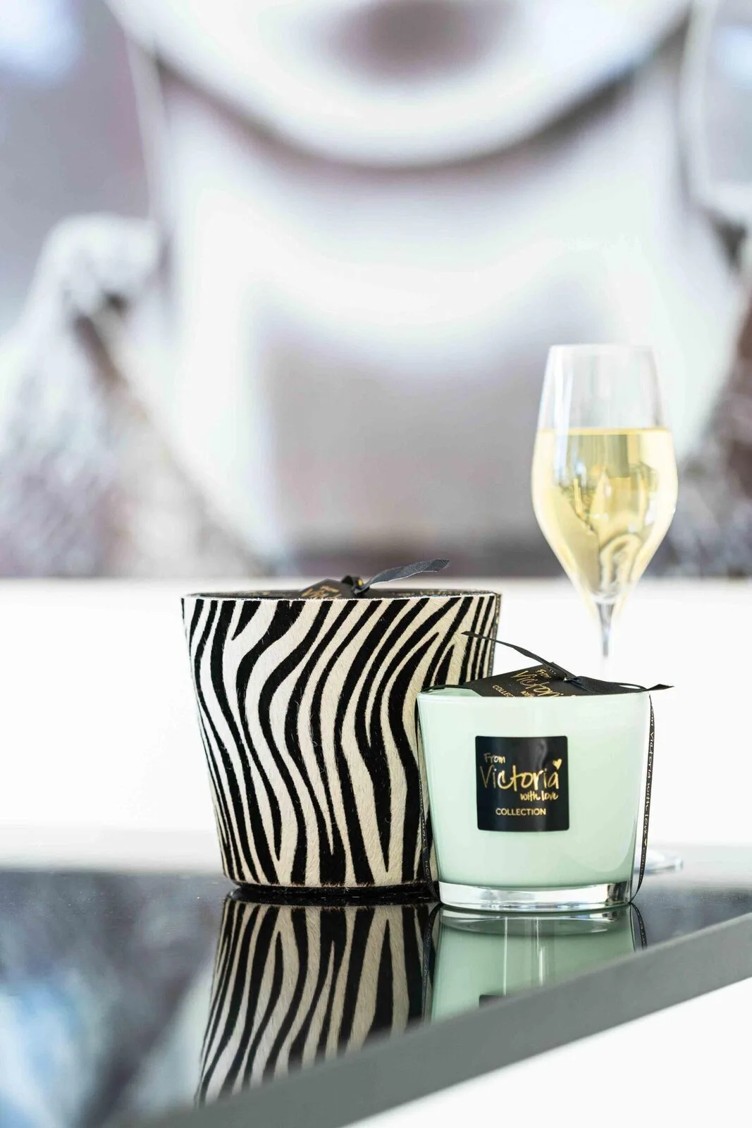 Victoria-With-Love-Scented-Luxury-Design-Candles-275-scaled Hairy Zebra Black 777g