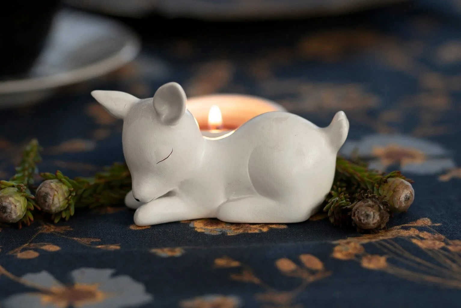 Teelicht-Feline Rehkitz Feline Teelichthalter liegend