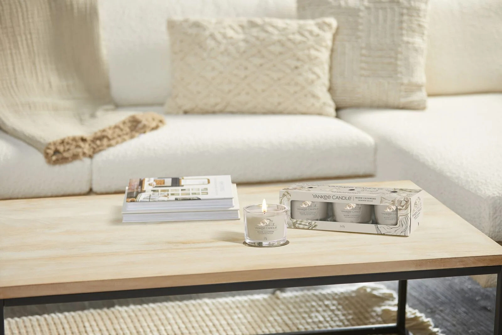 filled-votives_Set-2_Warm-Cashmere Warm Cashmere 37g Glasvotivkerze 3er Pack