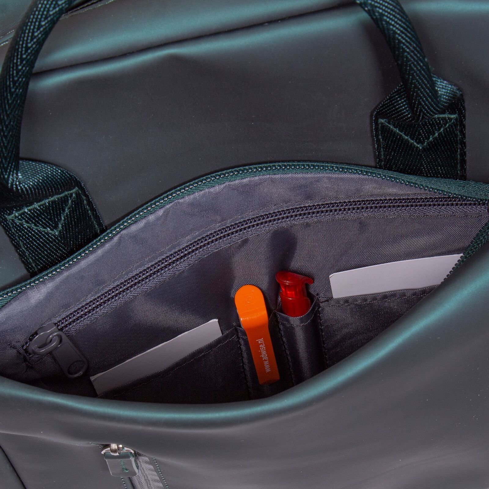 ne4gM_i4 Harper - Miami Rucksack dunkelgrün metallic