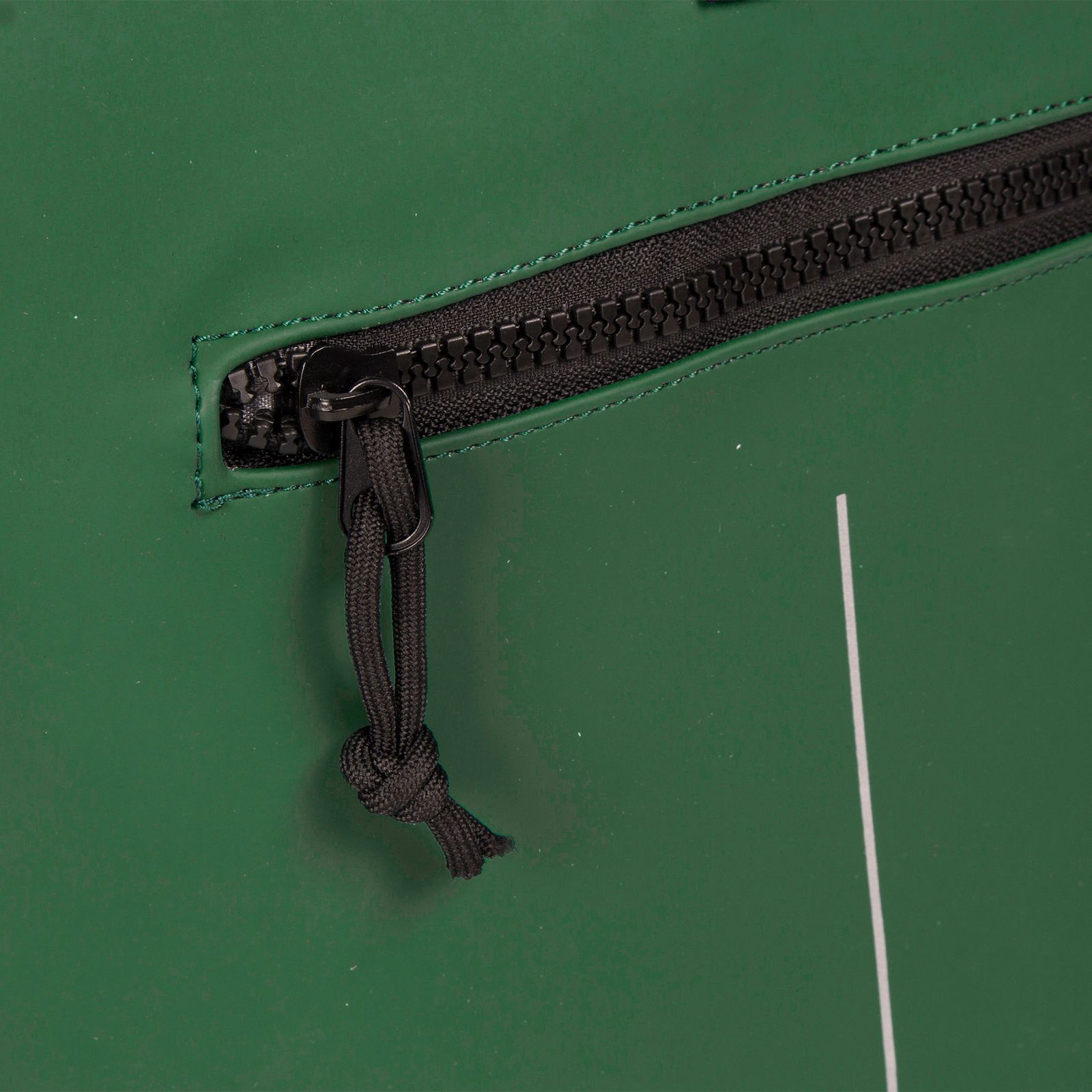 Mart - New York Rolltop Rucksack dunkelgrün