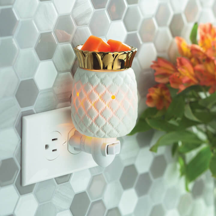 White Pineapple Duftlampe für die Steckdose