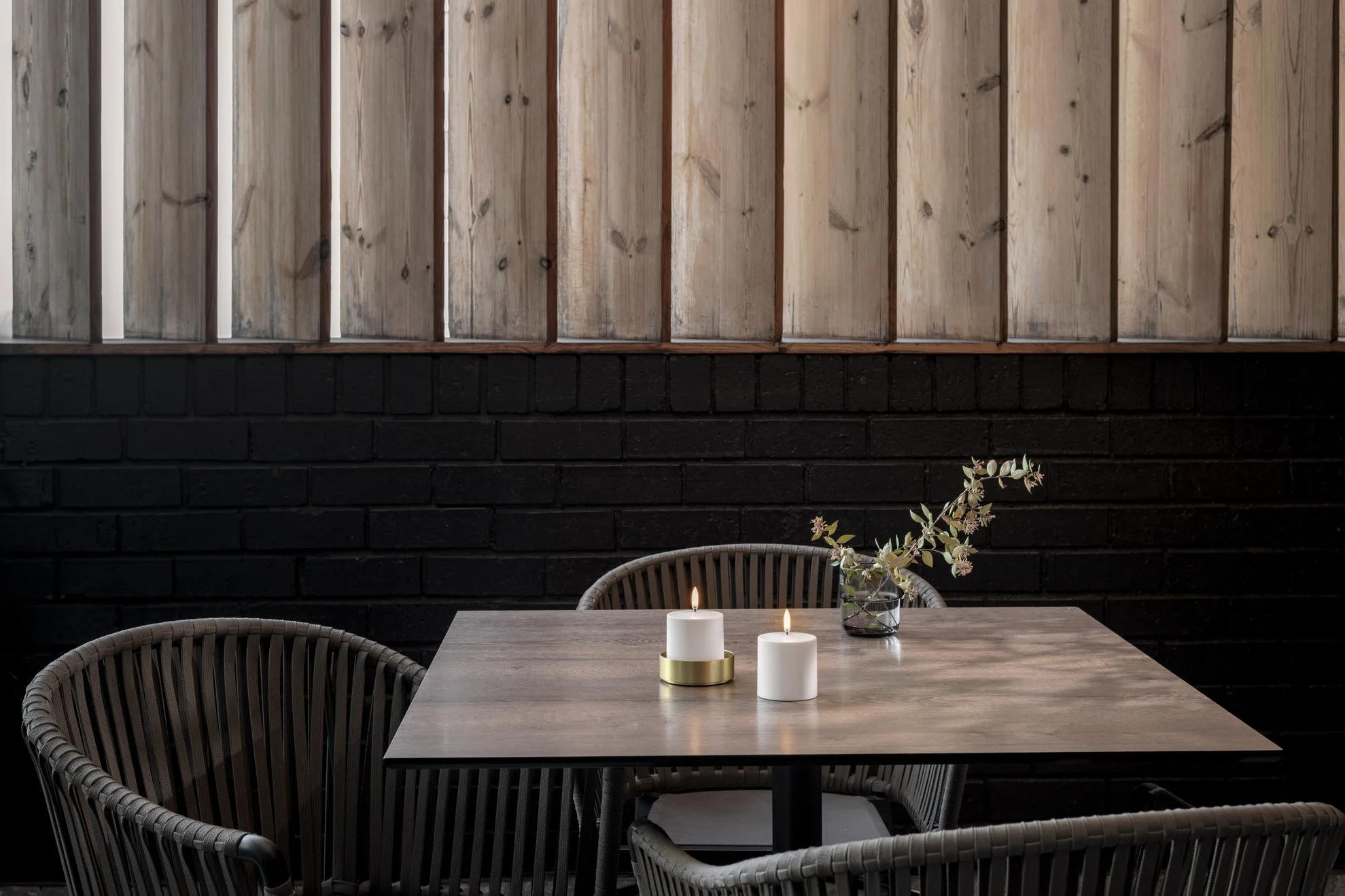 Uyuni Stumpenkerzenhalter Light matte brass