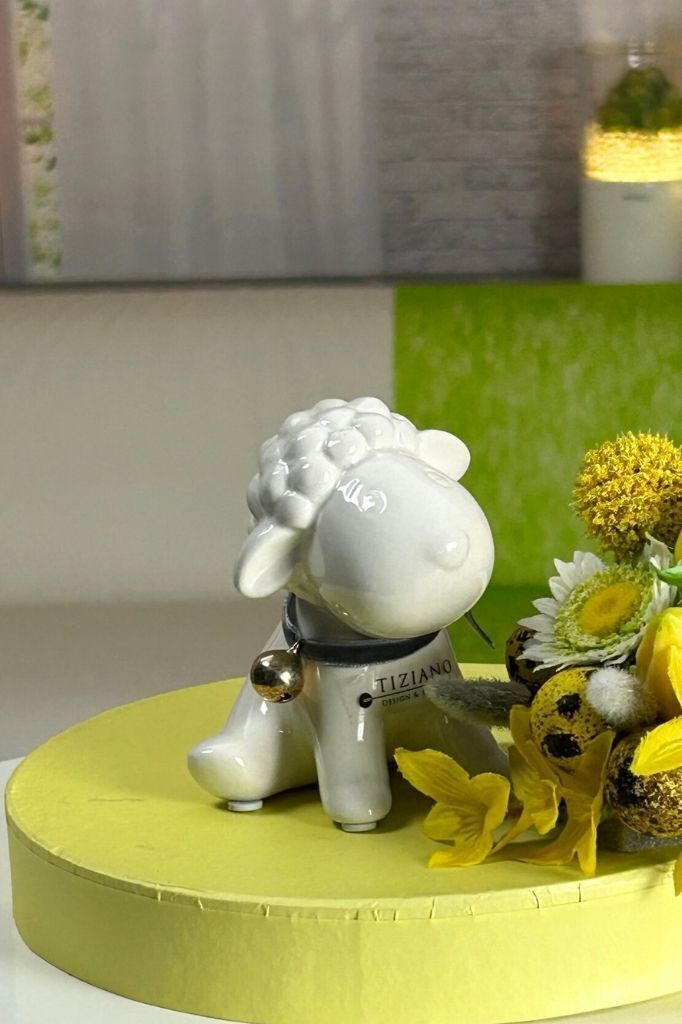 Lamm-Tonja-seitlich Lamm Tonja mit Glöckchen 10cm cremeweiß