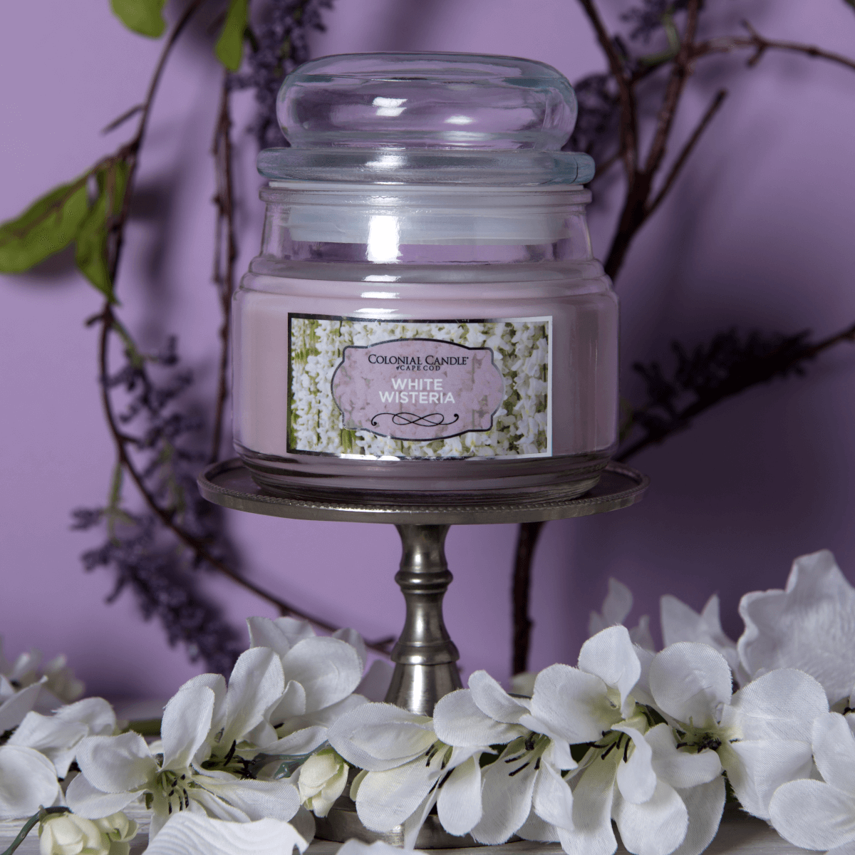 CC127553_Lifestyle Duftkerze White Wisteria Terrace - 255g