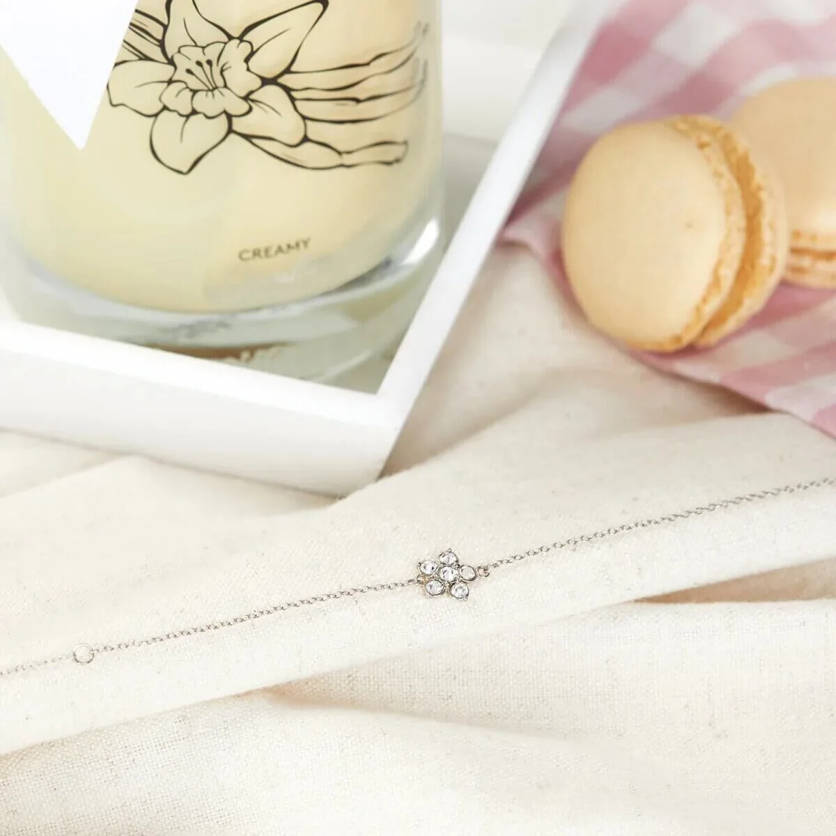 Creamy Vanilla (Halskette) 400g Essen, Süßigkeiten, Diamant, Schmuck, Macarons