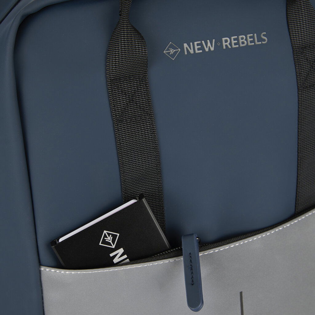 Bowie - Cape Coral Rolltop Rucksack navy