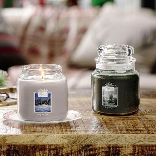 Candlelit Cabin 411g