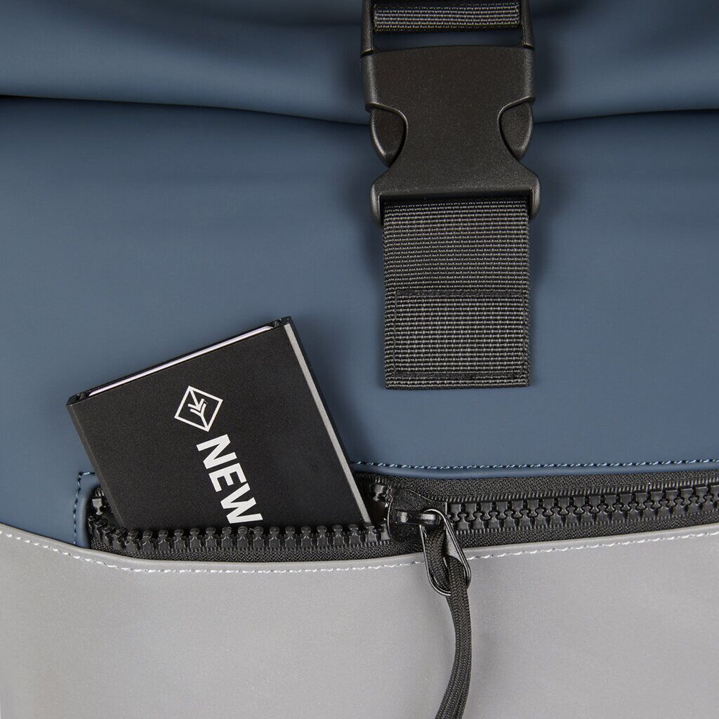 new-rebels-new-rebels-bowie-new-york-navy-16l-ruck-4 Bowie - New York Rolltop Rucksack navy