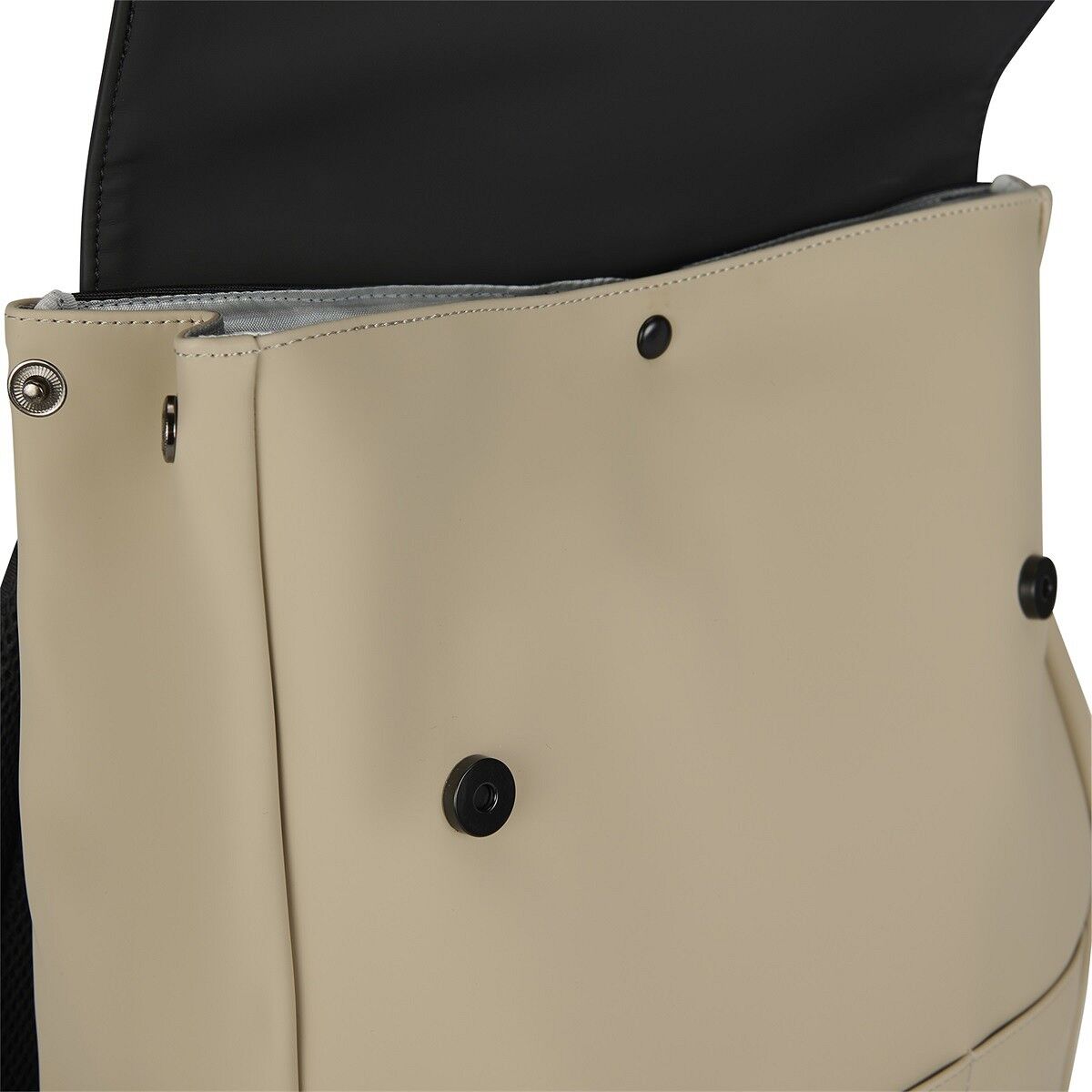 3C7C2F4CD37E0FE659C3CD4BB6B1FD9ABE2821CF Fane - Lincoln Flap Rucksack 17L schwarz/beige