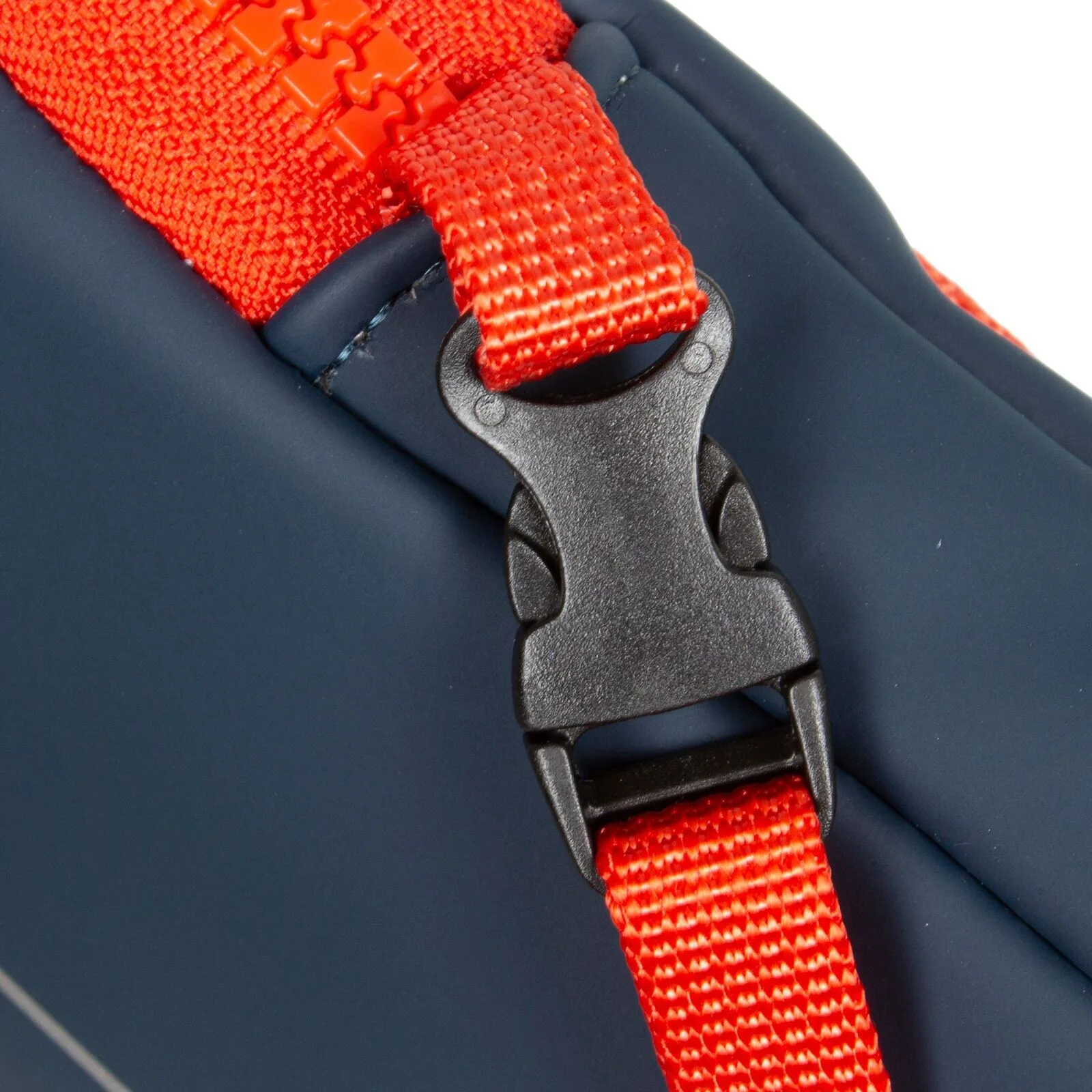 sUWYaNGE Tim - Philadelphia Handytasche navy/rot