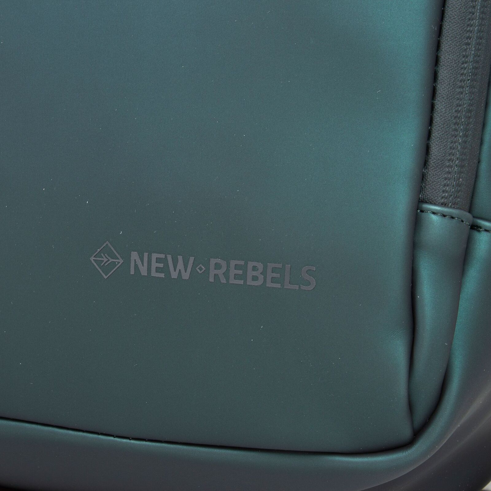 oCudTkGU Harper - Queens Rucksack grün metallic