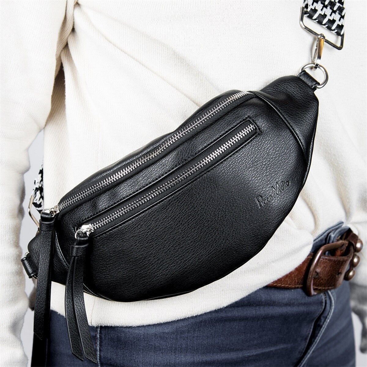 E9969297858E974BE45D502A08A9CFE8A08D84D8 Gürteltasche Vera schwarz