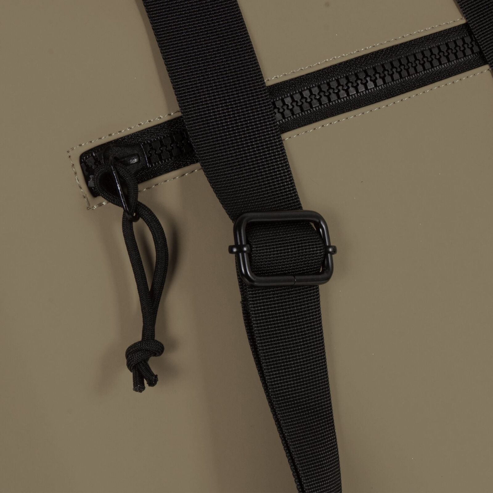 pt0vM4qc Mart - Minneapolis Shopper Rucksack olive