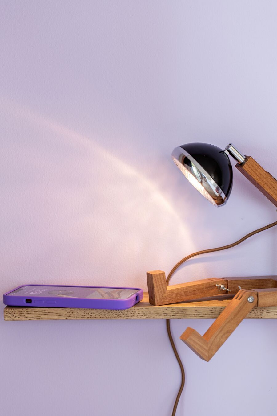 MrWattson-WS-MIN-SWR-MIN-SWR-FB-SP-MIN-CORD-Wall-Shelf Mini Mr. Wattson Fashion Black