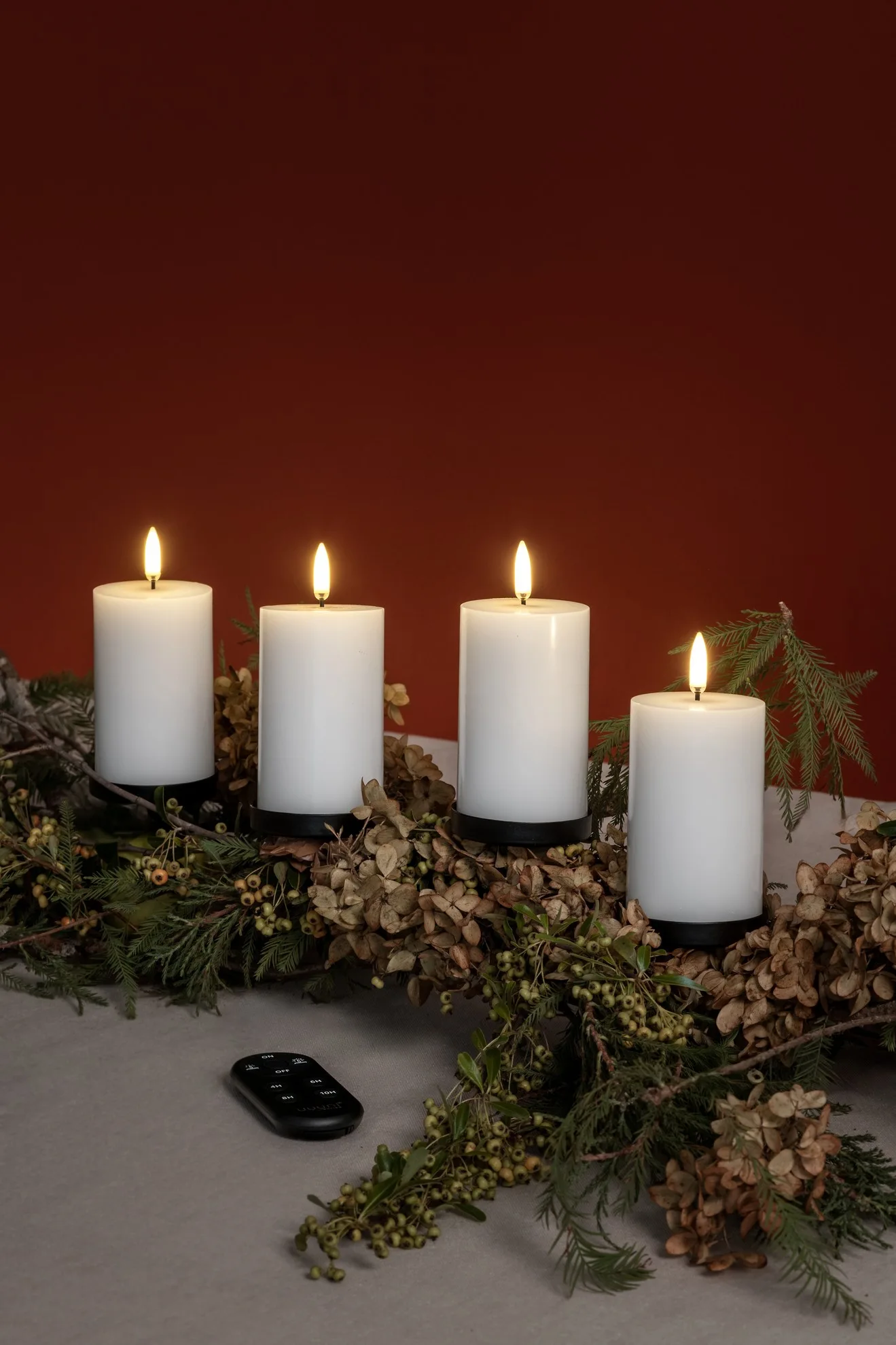 Uyuni Giftbox Pillar Stumpenkerze für Adventskranz nordic white