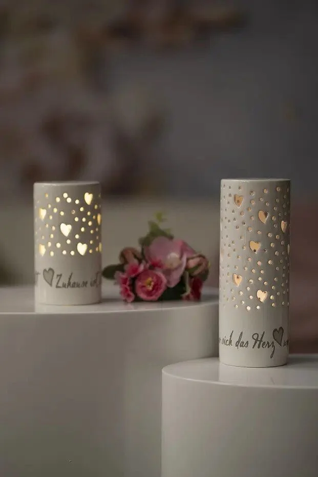 Latuna-zu-Huase Lichtsäule Latuna 19cm LED cremeweiß