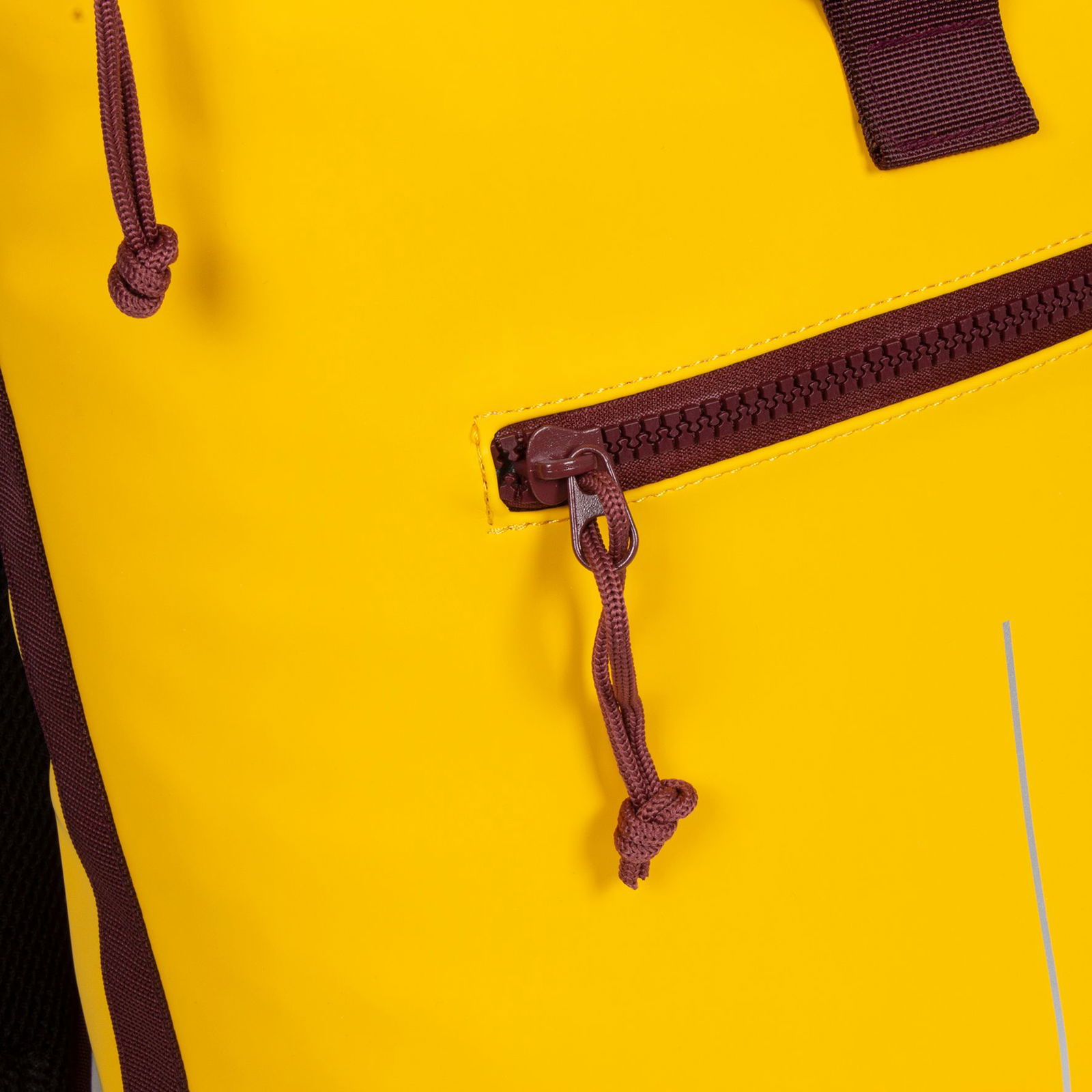 Tim - New York Rolltop Rucksack gelb/burgund