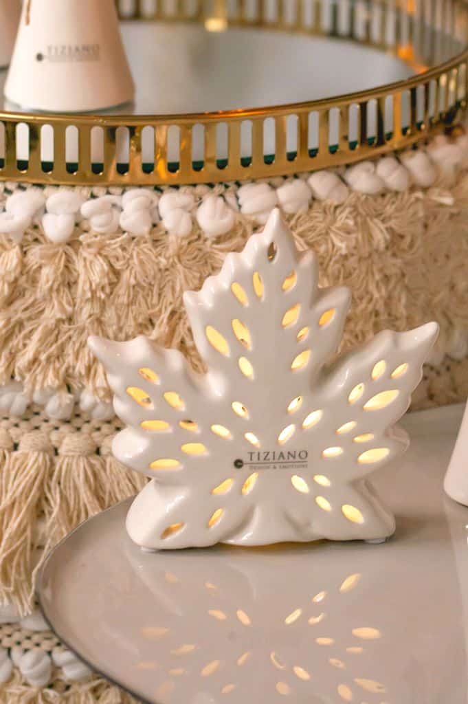 Deko Blatt Vicaria 13cm LED cremeweiß