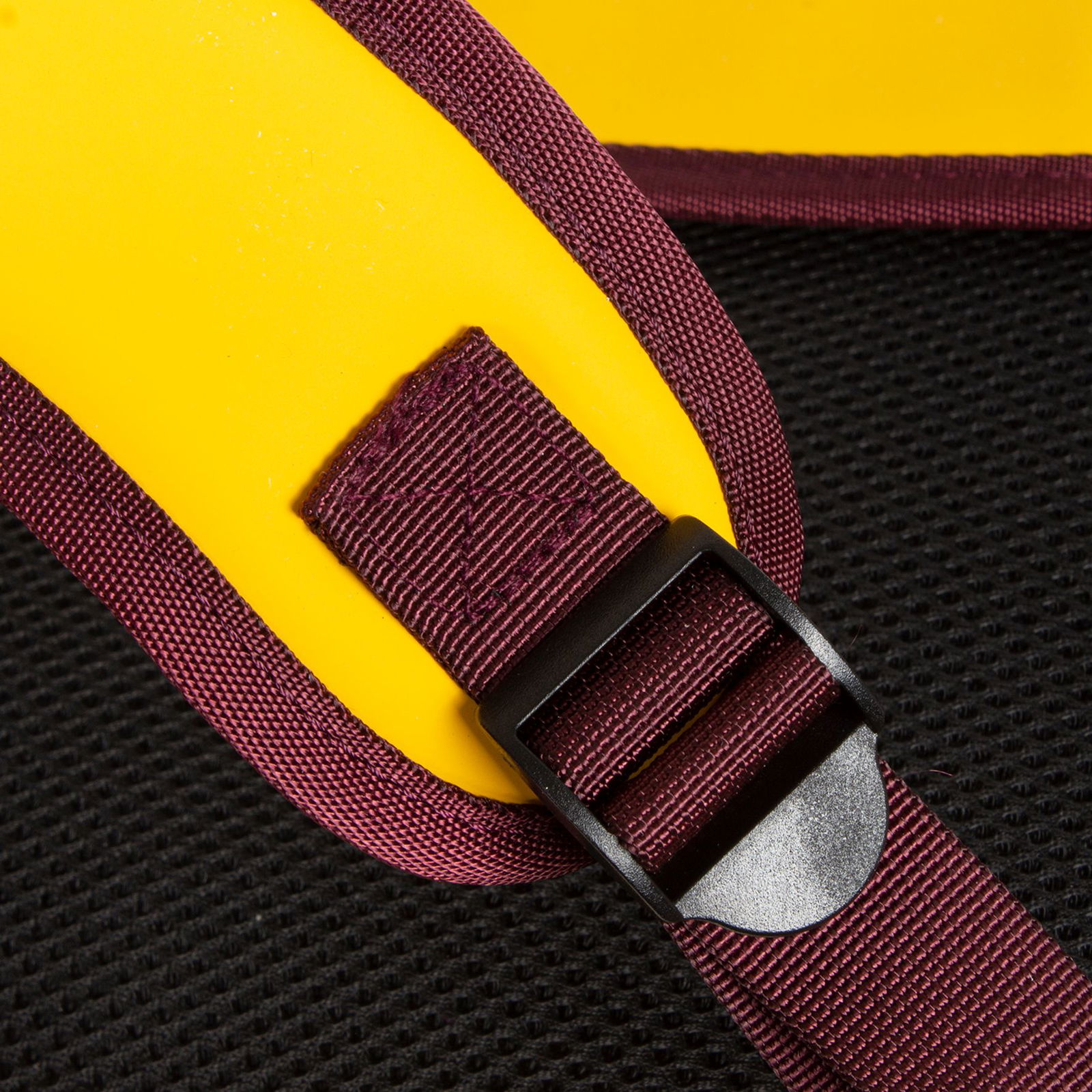 Tim - New York Rolltop Rucksack gelb/burgund
