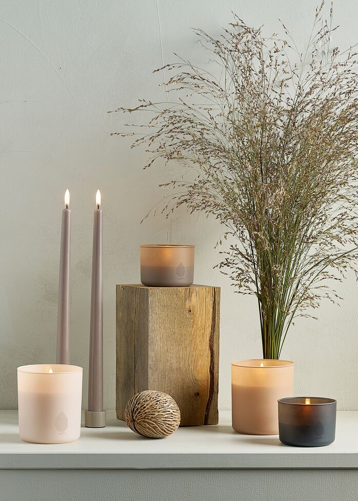 UYUNI-UL-GC-SA8206-UL-GC-GR8206-UL-GC-VA92010-UL-GC-BE92010-UL-TA-LL02332-2-UL-30803-02 Uyuni LED Glas Stumpenkerze 6x7cm vanilla 2er Set