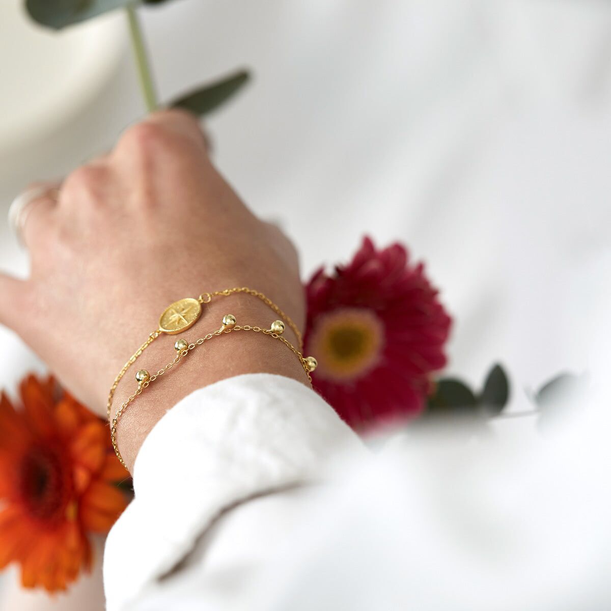 46c905be64e31e7d77721bdf412832fdeba5b458_The_Future_is_Female_JGP_1 The Future Is Female (Armband) 400g