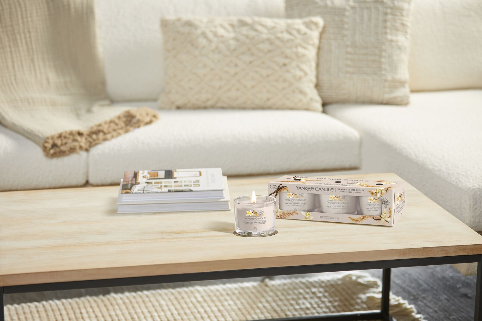 filled-votives_Set-2_Vanilla-Creme-Brulee Vanilla Creme Brulee 37g Glasvotivkerze 3er Pack